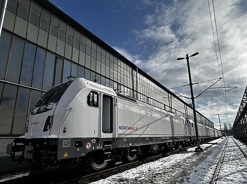 Traxx 3 MS mit ETCS in Auslieferung - Eurailpress